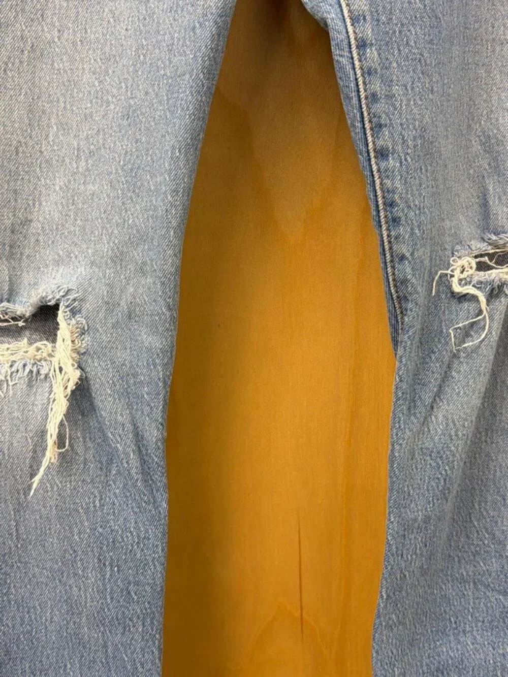 Levi's Straight Style Medium Wash Distressed Denim Jeans Blue Cotton Men's